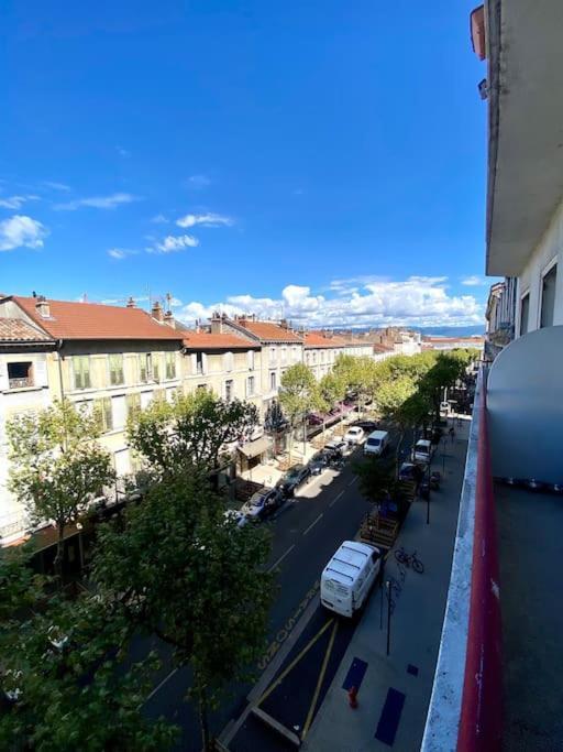 Superbe Appartement Hyper Centre 4 Personnes Βαλένς Εξωτερικό φωτογραφία